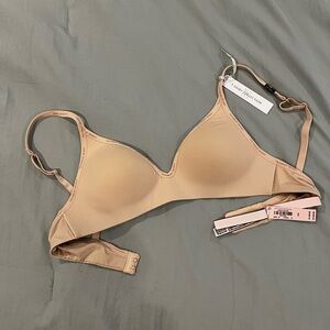 Victoria’s Secret Tshirt Bra, Beige, 34A
